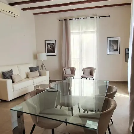 Apartmán Md Balmes Market Mid Term *