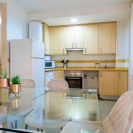 Md Balmes Market Mid Term Apartmán Valencie
