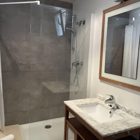 Md Balmes Market Mid Term Apartmán *