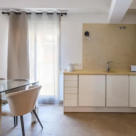 Apartmán Md Balmes Market Mid Term