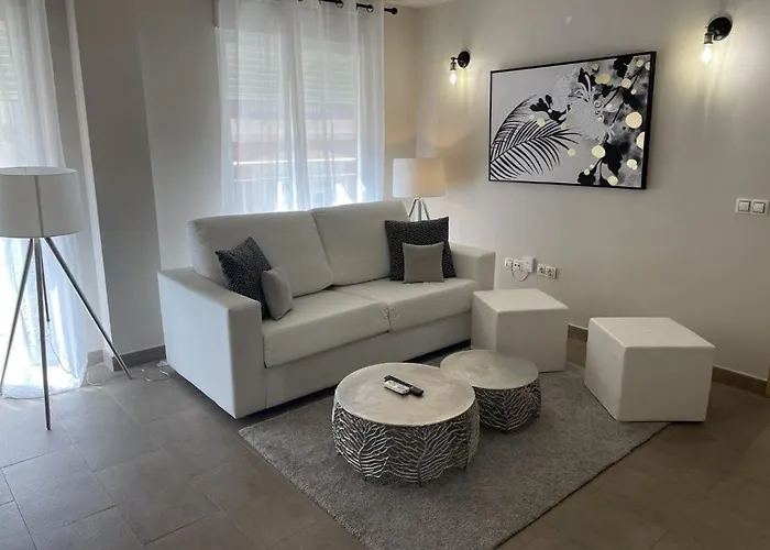 Md Balmes Market Mid Term Appartement Valence